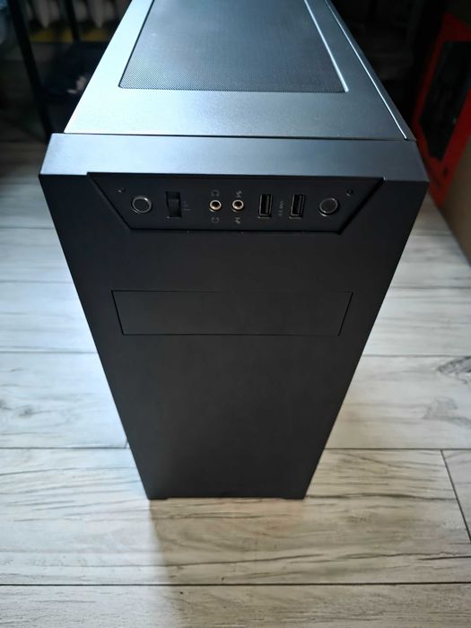 Obudowa Silentium PC Armis AR3 TG