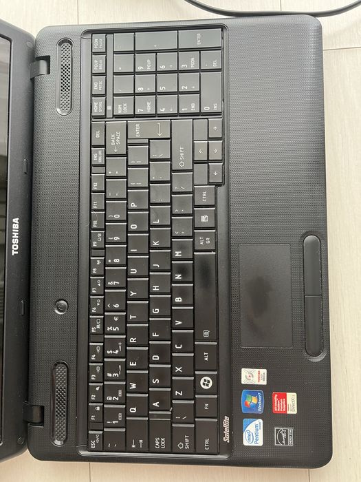 Sprzedam laptopa TOSHIBA SATELLITE C660-1LK, 15’6, Intel Pentium P6200 2.13 GHz, 4GB RAM, 232 HDD, DVD RW
