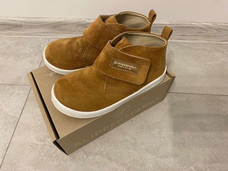 Trzewiki buty sportowe na rzep wiosna Slippers family STAN IDEALNY 30