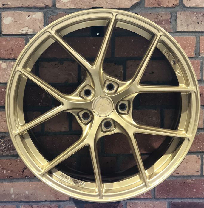 Alufelgi 19” Japan Racing 5x112 ET45 Gold BLANK