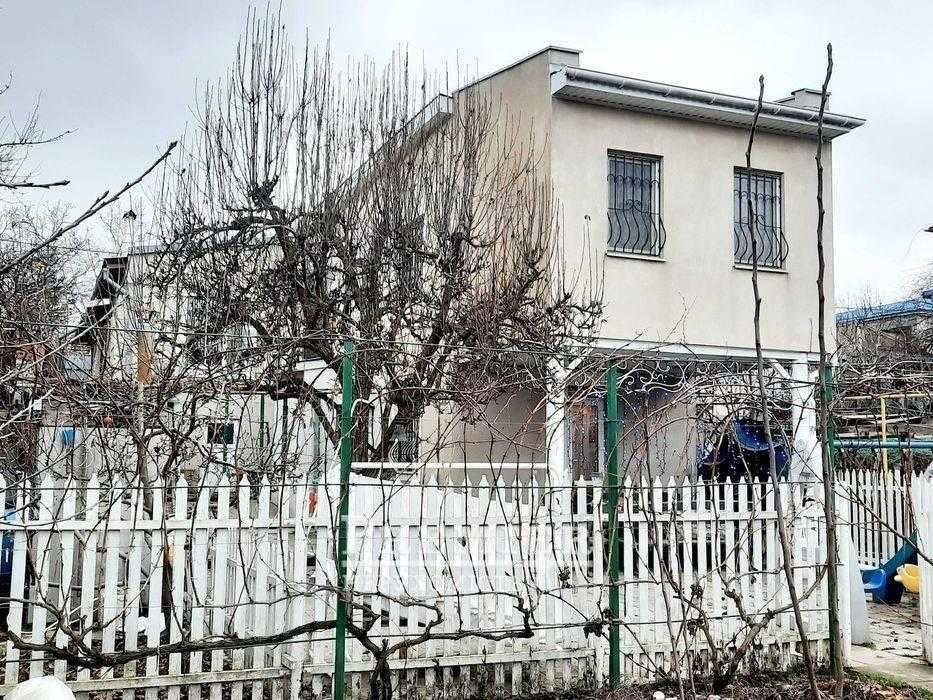 Продам ДОМ. Документы. Госакт. 9 сот. земли.