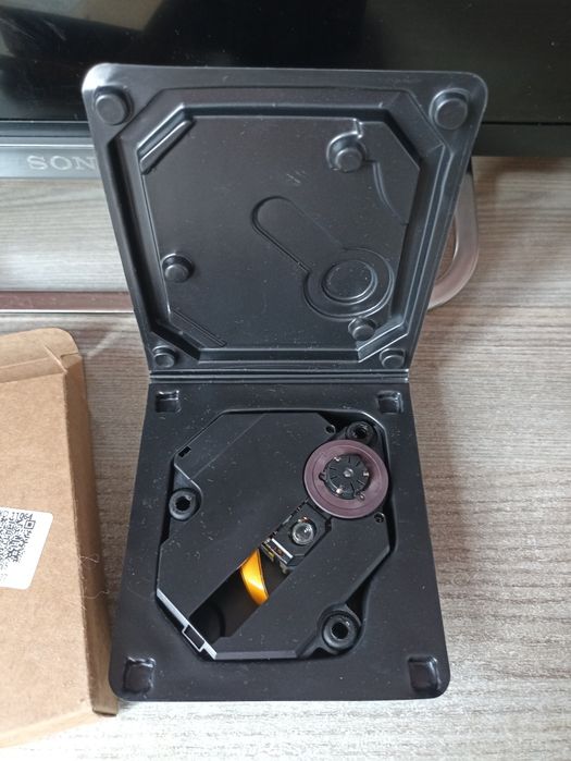 Napęd laser cd konsola Playstation1 PSX nowy