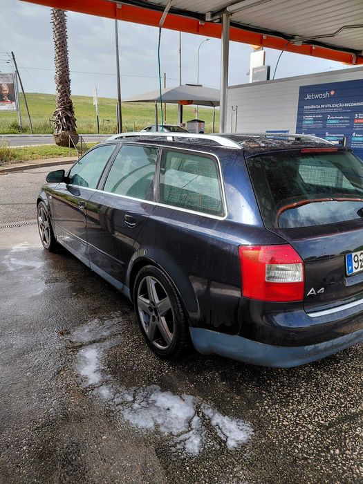 Audi A4 à venda – Bom estado