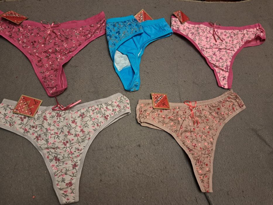 Трусы, стринги женские больших размеров.
