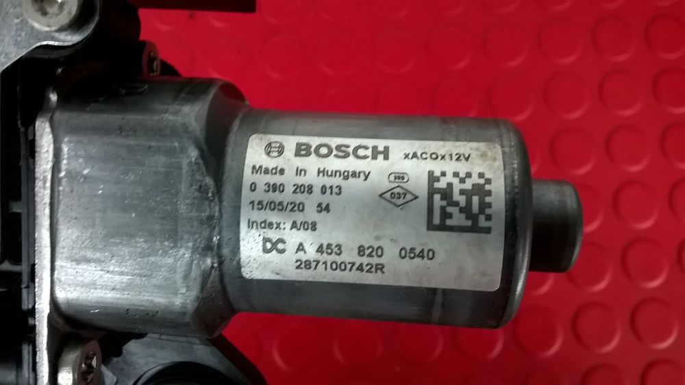 Motor Limpa Vidros Trás 287100742R - RENAULT TWINGO III