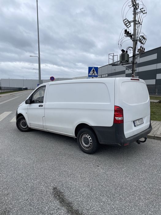 Wynajem busów dostawczych
