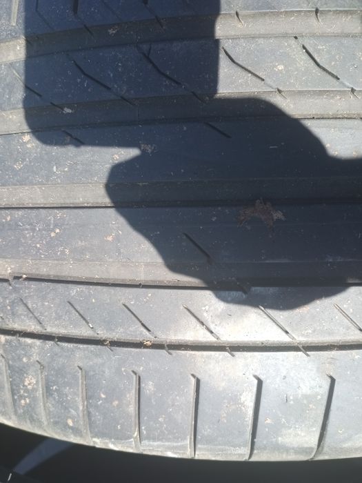 Opony 285/40 r21 Continental