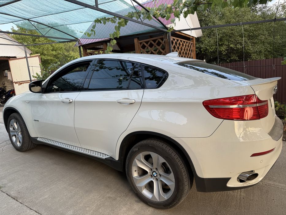 Продам ! своє авто BMW X6