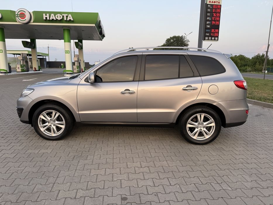 Hyundai Santa FE 2011 VIN KMHSH81UABU695682 фото оголошення 4 з 24