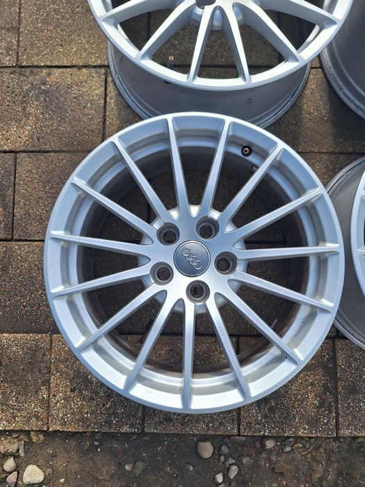 Alufelgi Audi A5 A4 b9 b8 17 cali 5x112