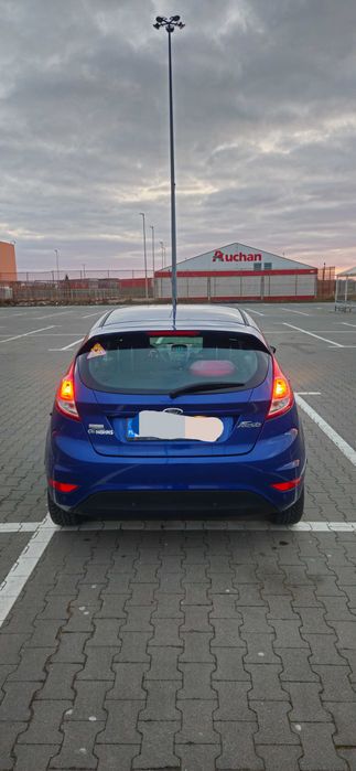 Ford Fiesta 2015r,benzyna,bardzo ładny.