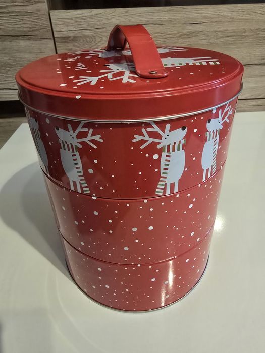 Świąteczny metalowy pojemnik na ciastka
