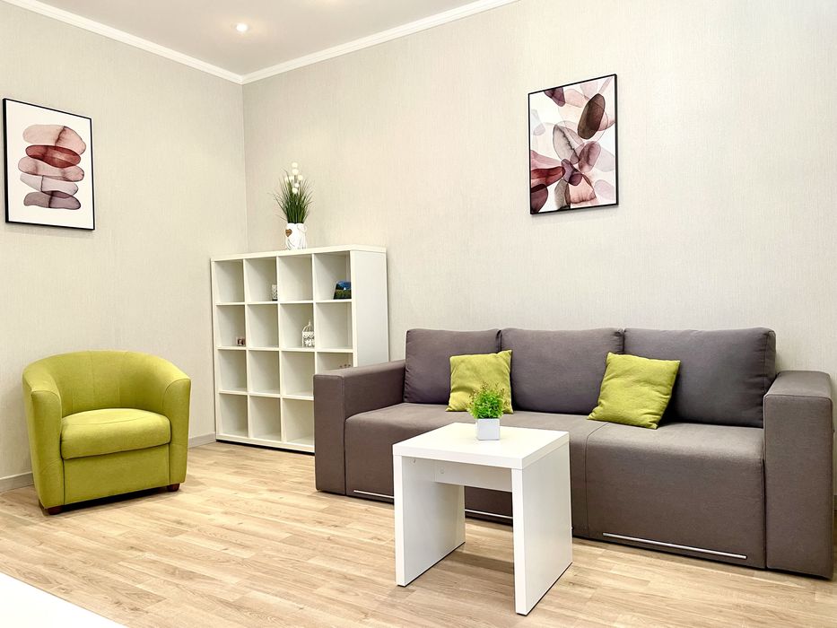 NAVIT апартаменти зі завтраком, Солом'янка, ЖК «Смарагдовий»