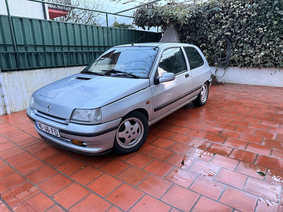 Renault clio 1.9 td