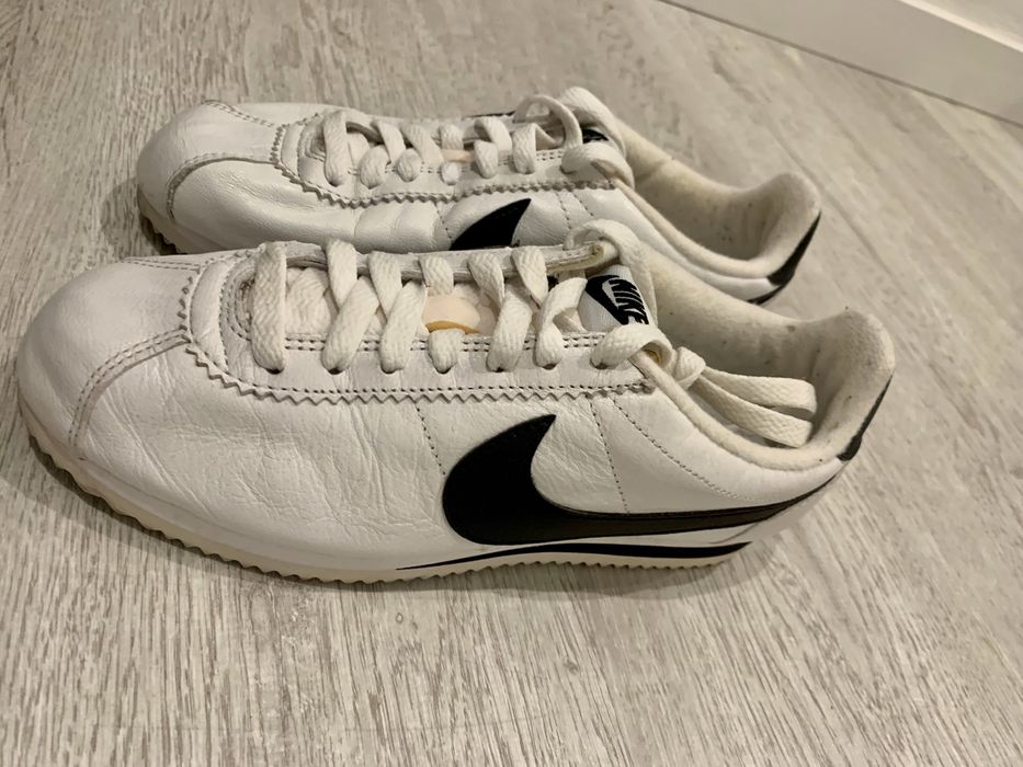Ténis Nike - tamanho 37.5