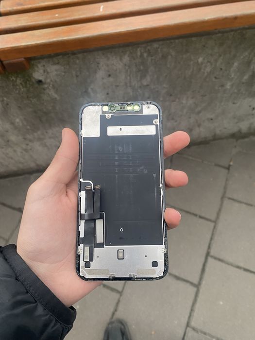 Модуль айфон 11 у невідомому стані