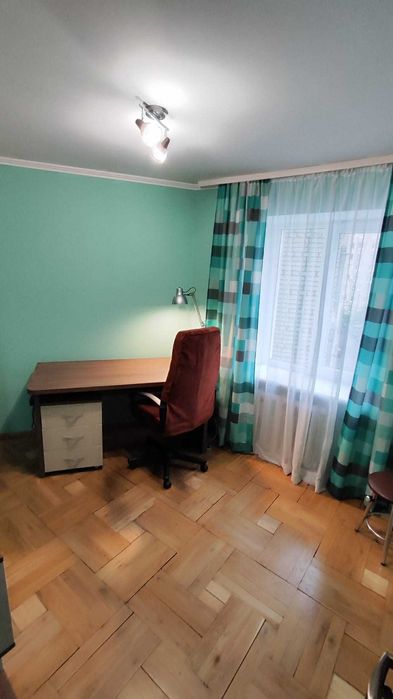 Пропоную оренду 4-ри кімнатної квартири по вул. Антонича. ( Сихів)