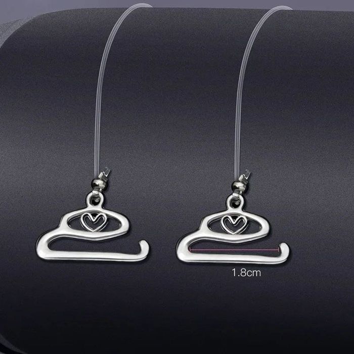 Бретели бретельки прозрачные для лифа бюстгальтера
  На 1м фото тонки