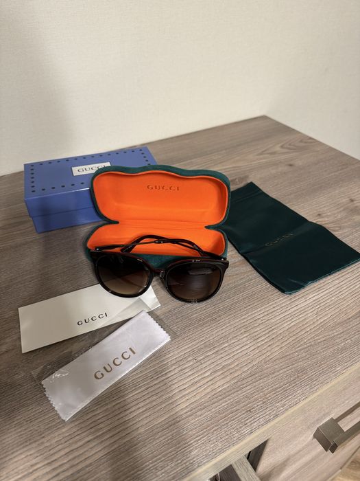 Сонцезахисні окуляри Gucci