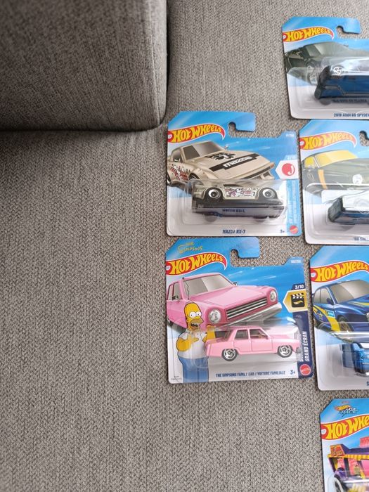 Hot wheels mainlines