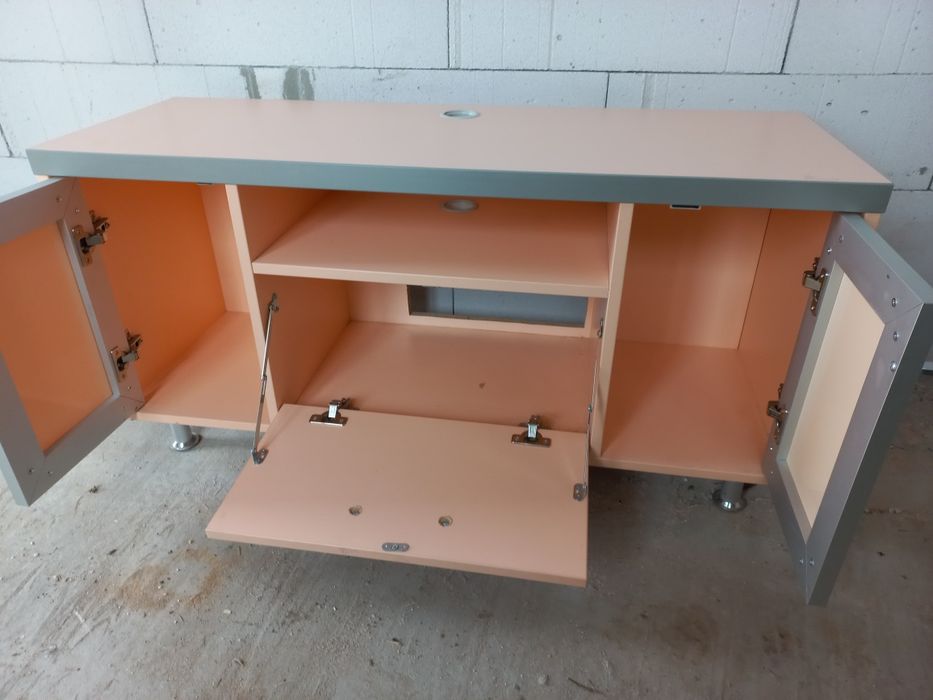 Тумба під телевізор