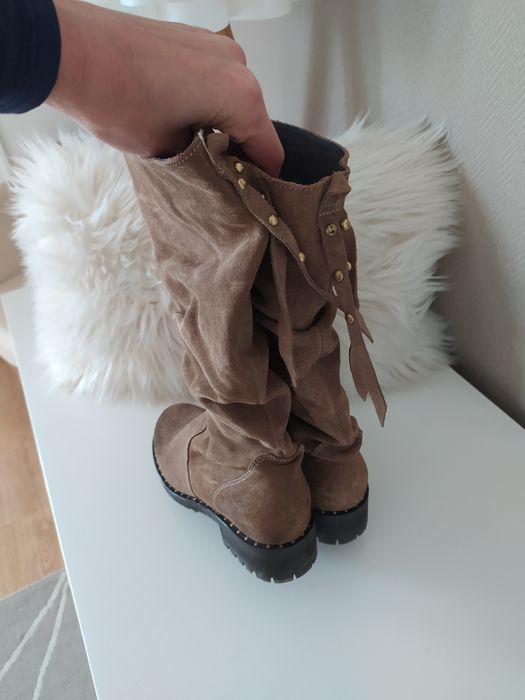 Botas Cano alto tamanho 36