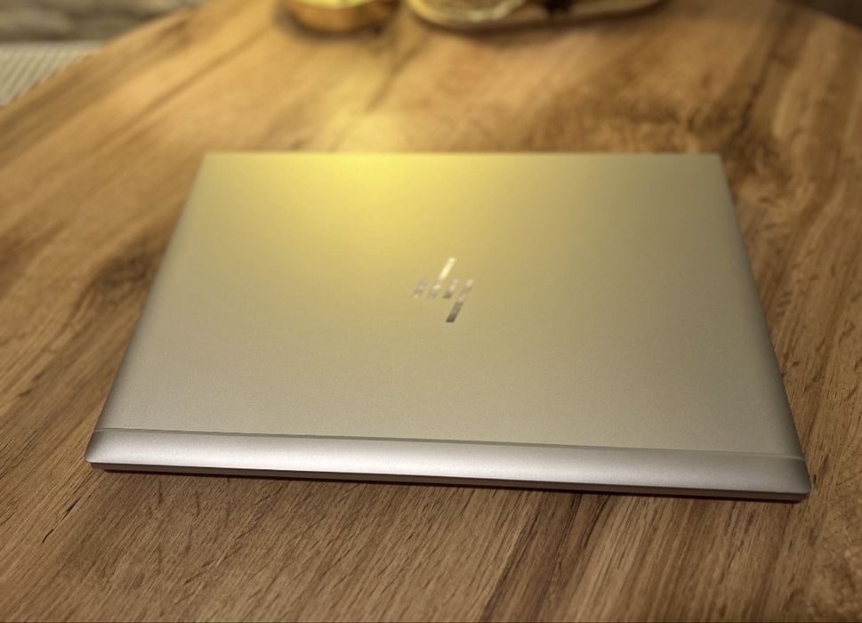 Biznes klasa! Nowy HP 14” i5-8x4,40Ghz 16GB SSD 1TB Windows 11