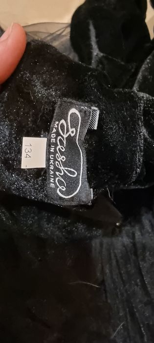 Святкове плаття для дівчинки ріст 134/36