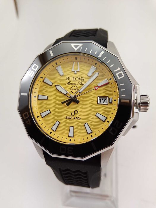 Bulova Precisionist Marine Star 96B431 точность колебаний 262 кГц, сапфир
