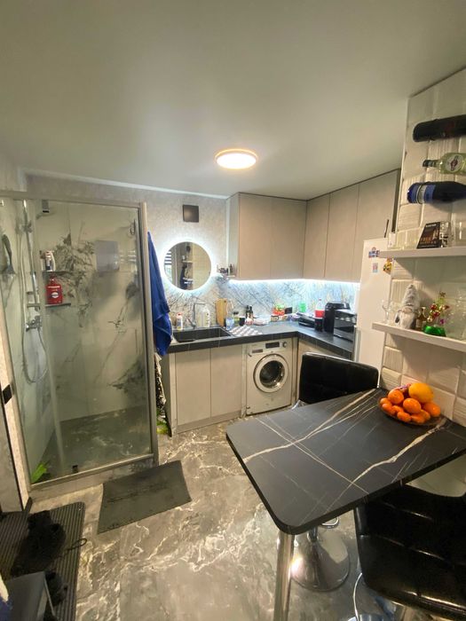 42167 Продаж кімнати в гуртожитку , Виставка , Терміново