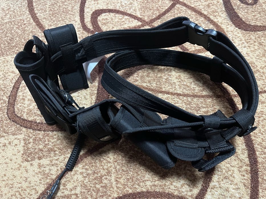 Поясна система з підсумками