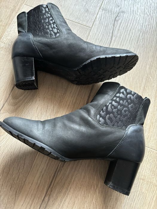 Botki buty skórzane damskie na obcasie Ara 38