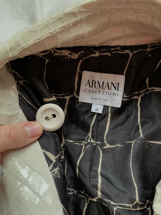 Пальто Armani вінтажне бежеве 48 розмір з поясом