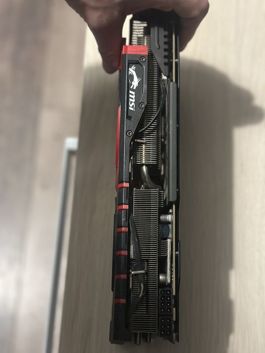 Karta Graficzna Radeon R9 390 8 GB Gaming
