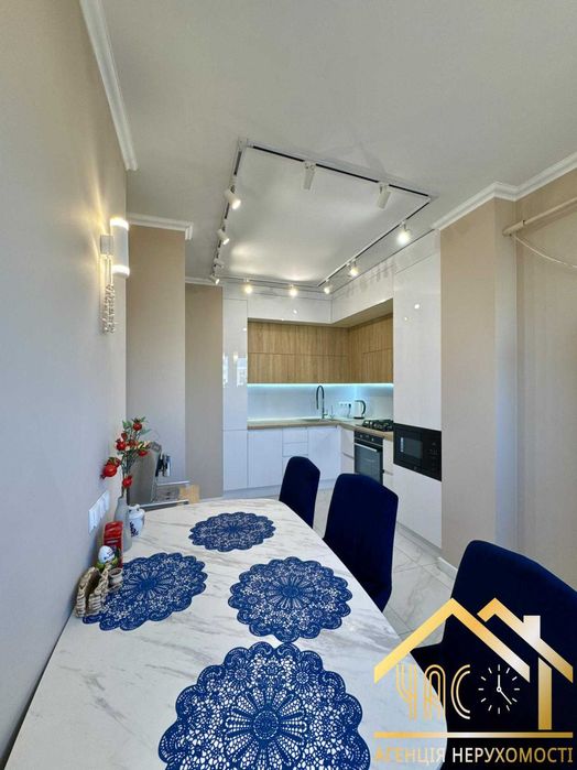 Продаж  БЕЗ КОМІІСІЇ, стильної 3к квартири з ремонтом ПРЕМІУМ класу!