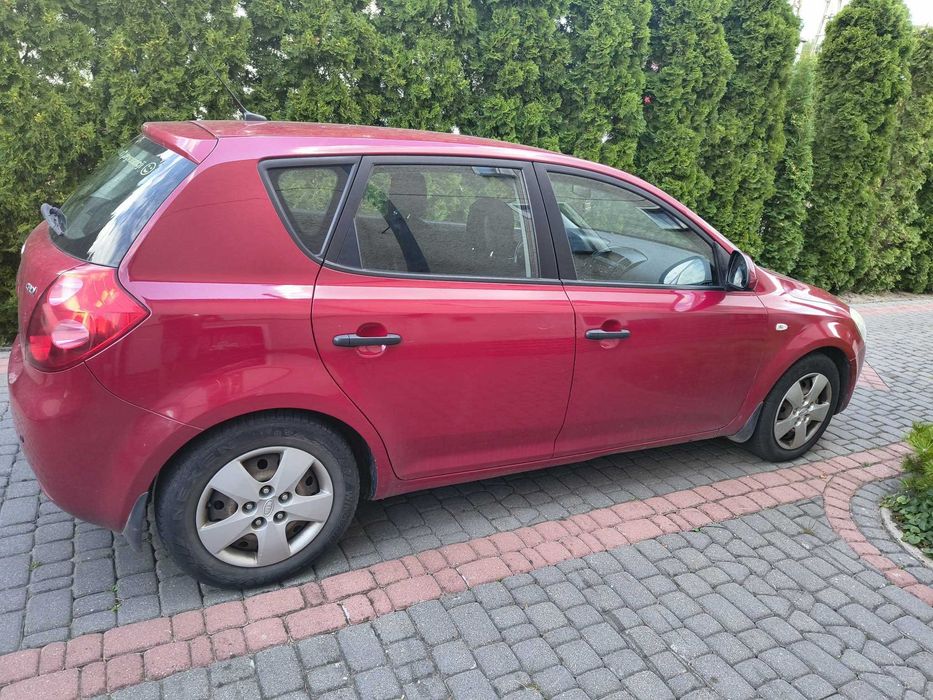 Kia Cee'd