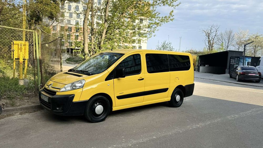 сітроен джампі 2007 рок 2.0 HDI