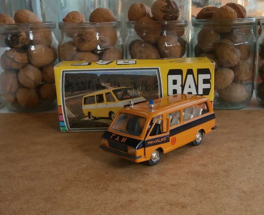 ВАЗ 2108 РАФ 2203 ГАИ Руссо Балт Т-34 ГАЗ 2402 Такси модель СССР 1:43