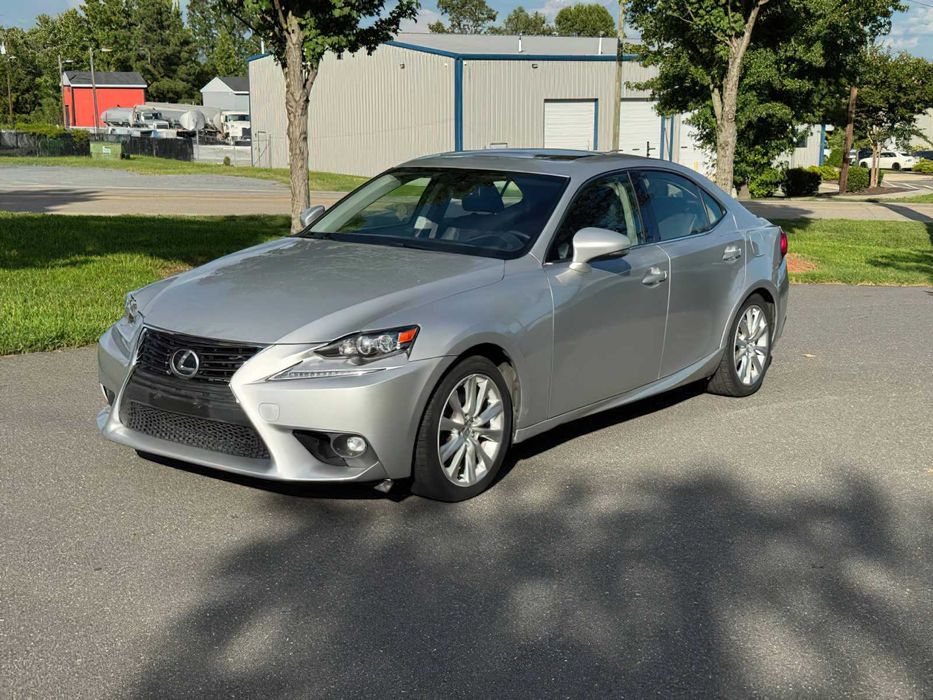 Lexus IS 250      2015