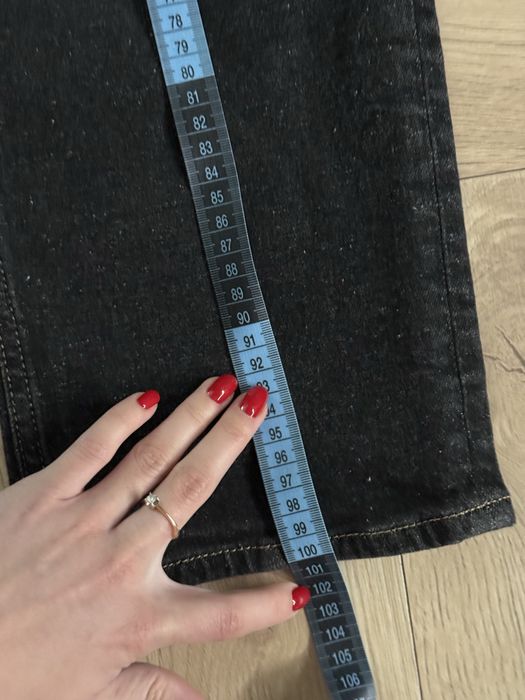 Джинсы Zara размер 34 цена снижена срочно уезажю