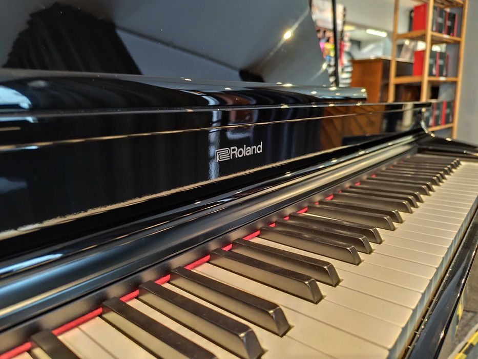 Fortepian cyfrowy Roland GP-3 Nowy