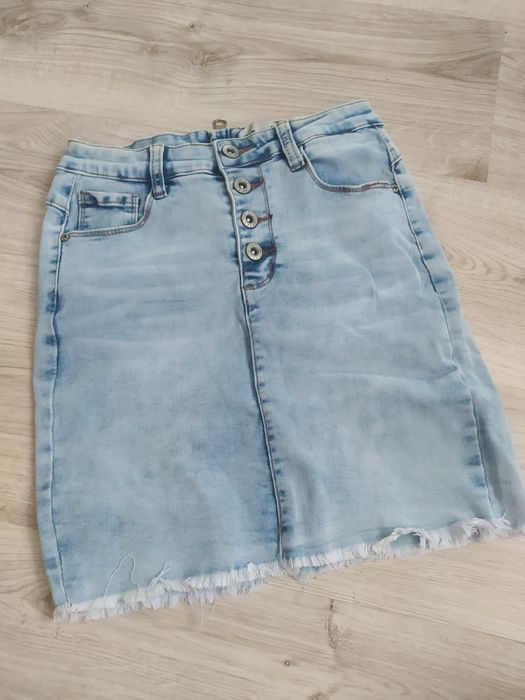Spódnica jeans guziki zamek 36