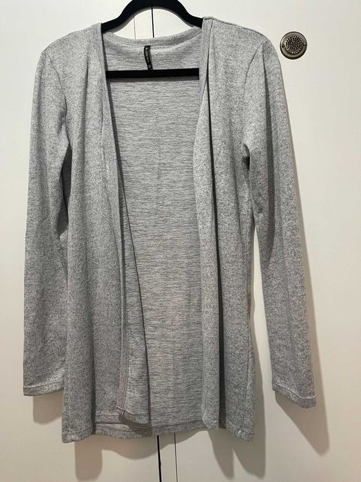 Cardigã de Malha Fina Cinza - Tamanho L - Novo