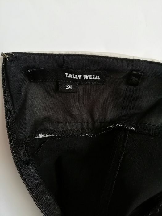 Платье Tally Weijl 34р.