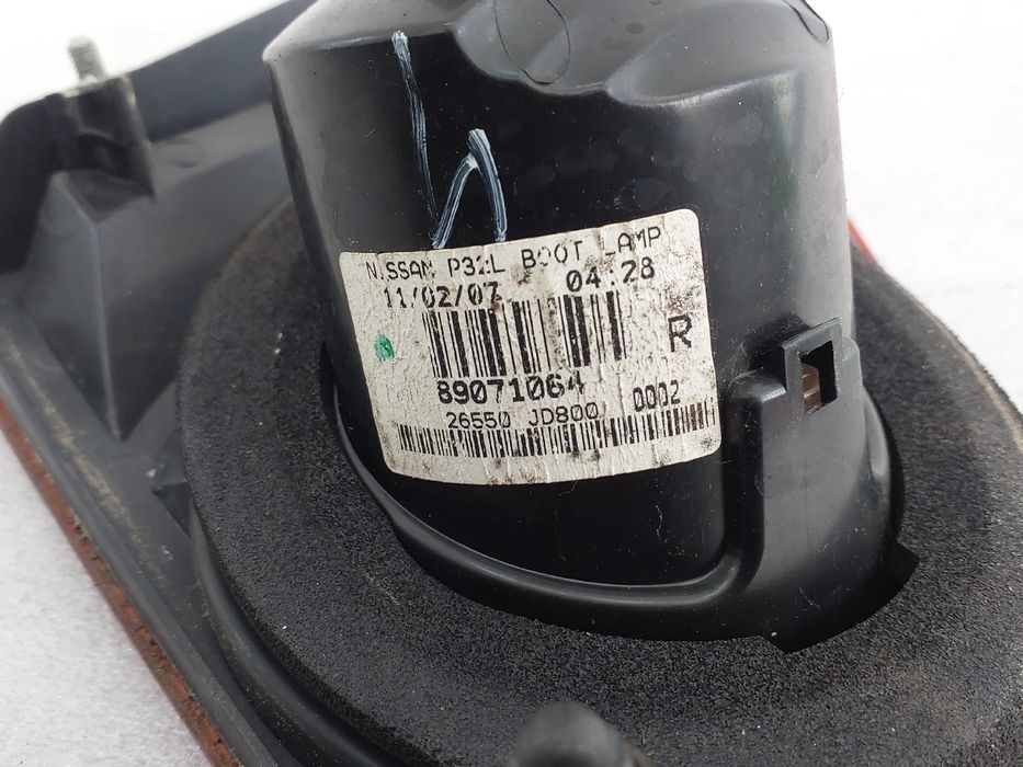Farolim da mala direito NISSAN Qashqai/Qashqai+2 I (J10, JJ10)