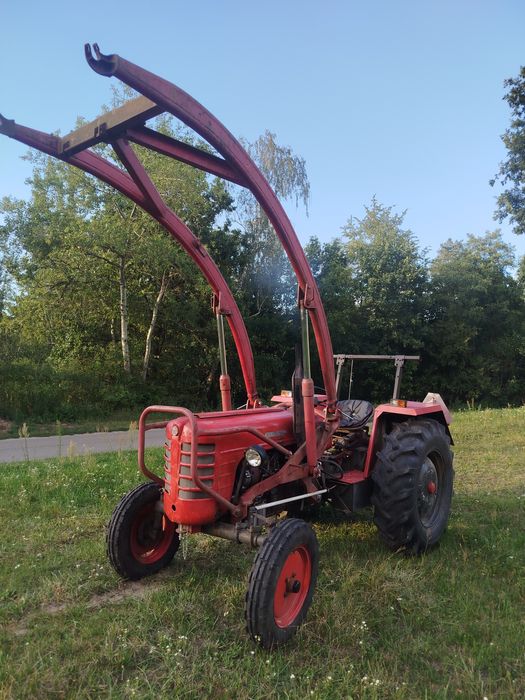 Ciągnik Rolniczy Zetor 4011 z ładowaczem czołowym TUR
