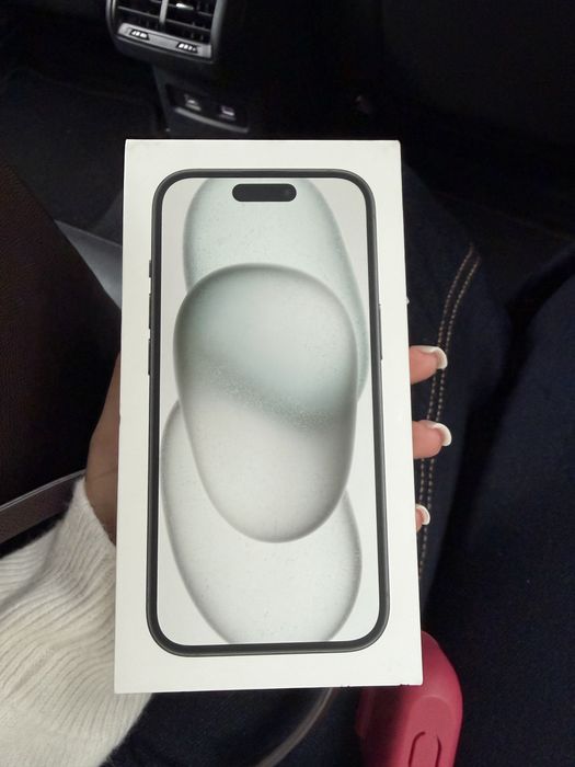 Iphone 15 novo.
