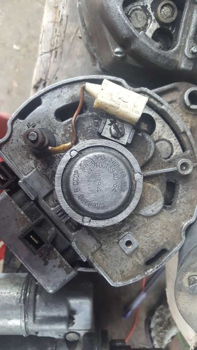 Продам стартер Opel  Vectra A 1.8 генератор запчастини ваз стартер заз