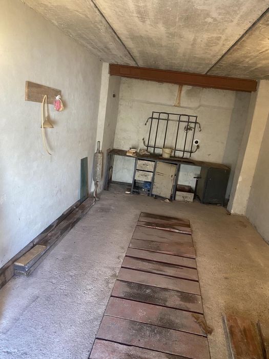 Здам гараж на вул Єрошенка