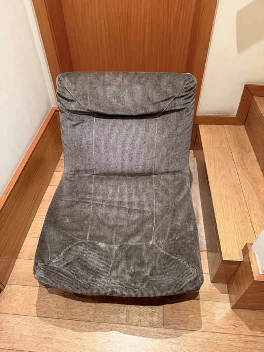 Mini sofa / poltrona / cadeirao para restauro